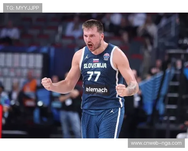 詹姆斯缺席揭幕战焦点转移东契奇迎来展示无限火力良机