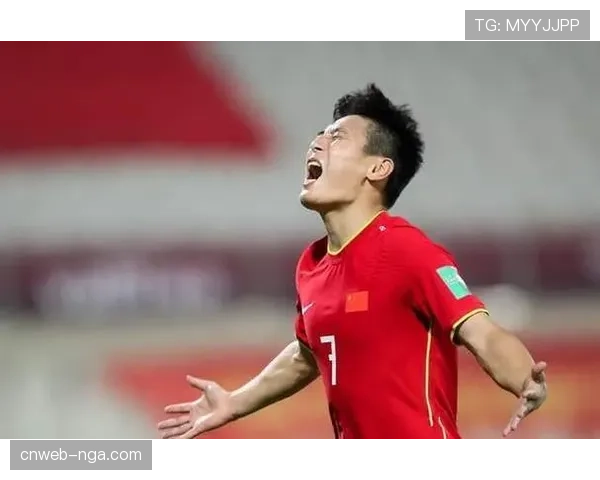 武磊与安佩姆技术特点互补,海港锋线组合化学反应展望 武磊与安佩姆技术特点互补,海港锋线组合化学反应展望