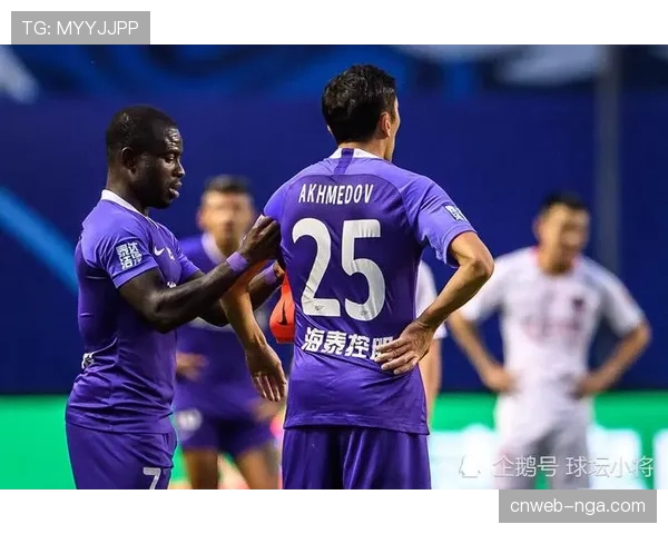 布伦特福德俱乐部组织社区活动，小球迷为球队保级绘制加油海报